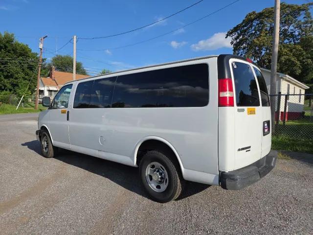 chevrolet express passenger 2014 1GAZG1FG4E1187069 image chevrolet express passenger 2014 1GAZG1FG4E1187069 image